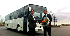Nieuwe touringcar voor shuttle project Schiphol