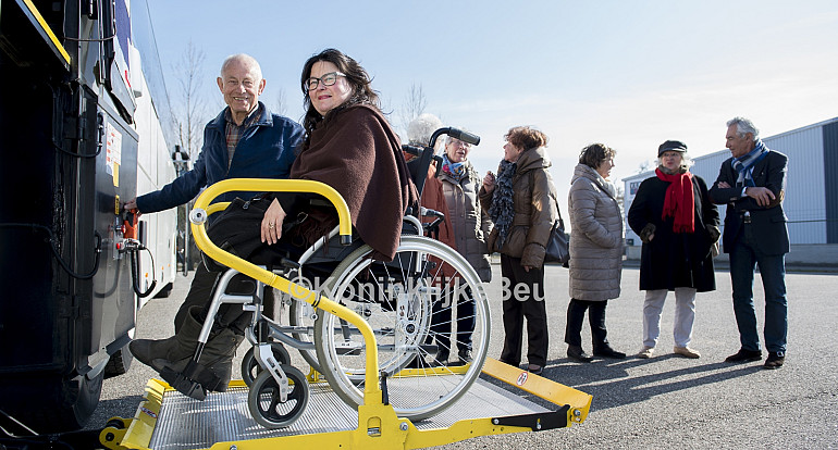Wheelchair transport by luxury wheelchair coach Royal Beuk