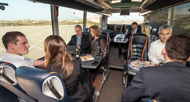 Koninklijke Beuk, VIP vervoer, VIP Esperance, on board catering