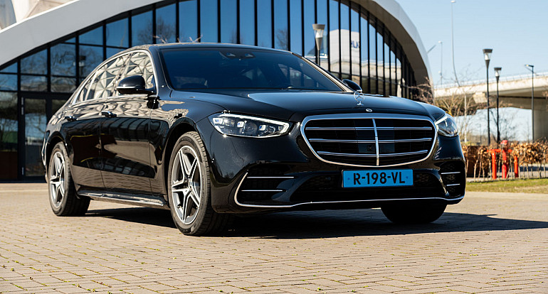 Koninklijke Beuk, Taxi vervoer, limousines, Mercedes S Klasse