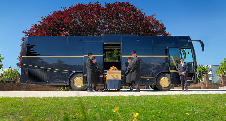 Funeral Transport, Royal Beuk, funeral coach, hearse coach