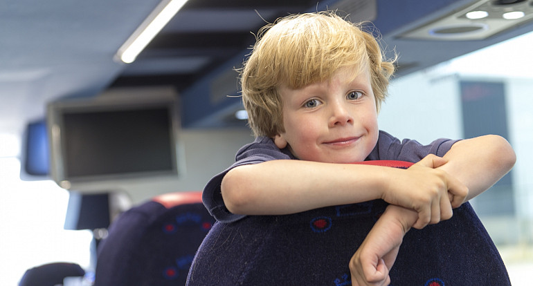 Schoolreisjes, Koninklijke Beuk, Beuk bus huren