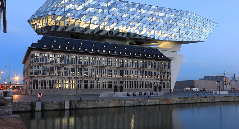 Royal Beuk, City trips, City trip Antwerpen