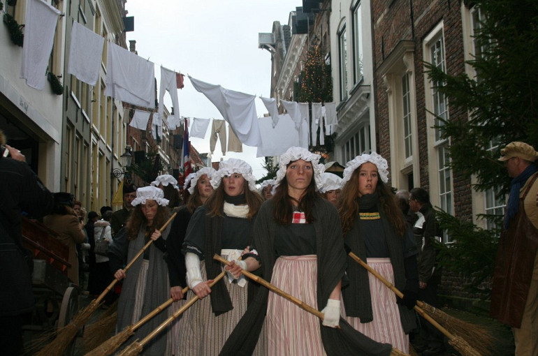 Kerstdagtocht Dickens Deventer, Koninklijke Beuk