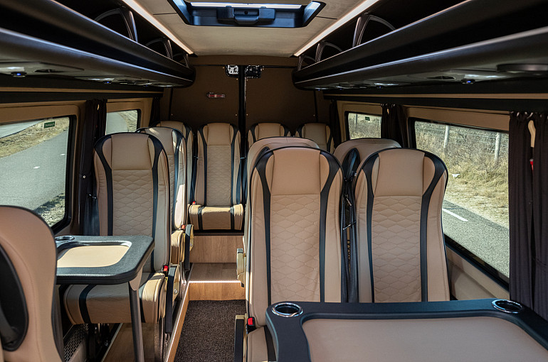 Koninklijke Beuk, VIP vervoer, VIP le Prestige, interieur overzicht