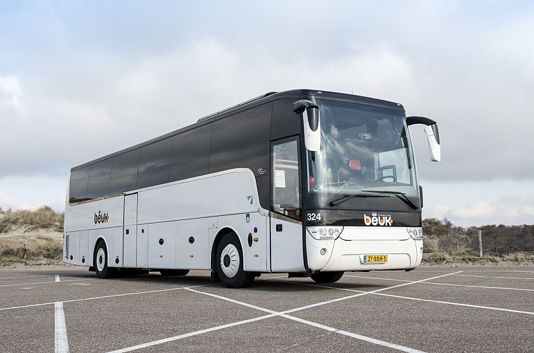 Koninklijke Beuk, Business Class vervoer, Business Class touringcar