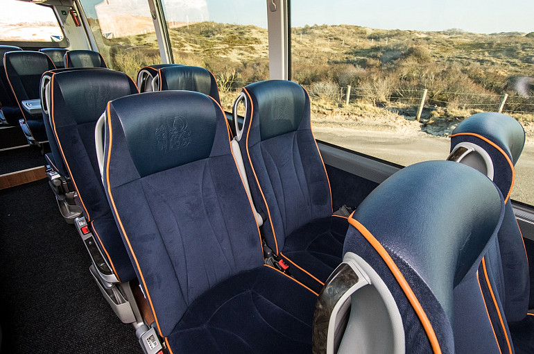 Royal Beuk, Comfort Class transport - Stylish standard, interior