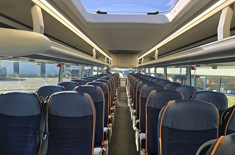 Koninklijke Beuk, Comfort Class vervoer, Dubbeldekker, boven
