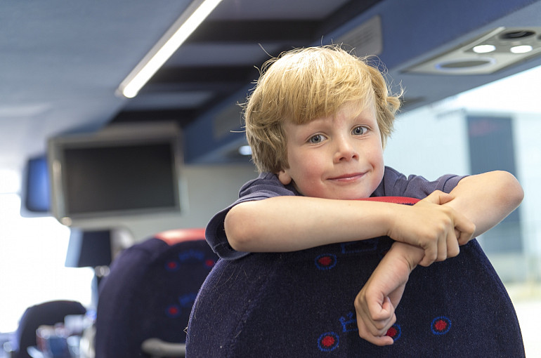 Schoolreisjes, Koninklijke Beuk, Beuk bus huren
