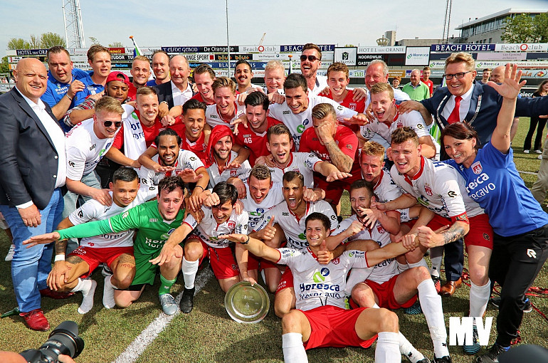 Sportief vervoer, Koninklijke Beuk, als winnaar uit de bus