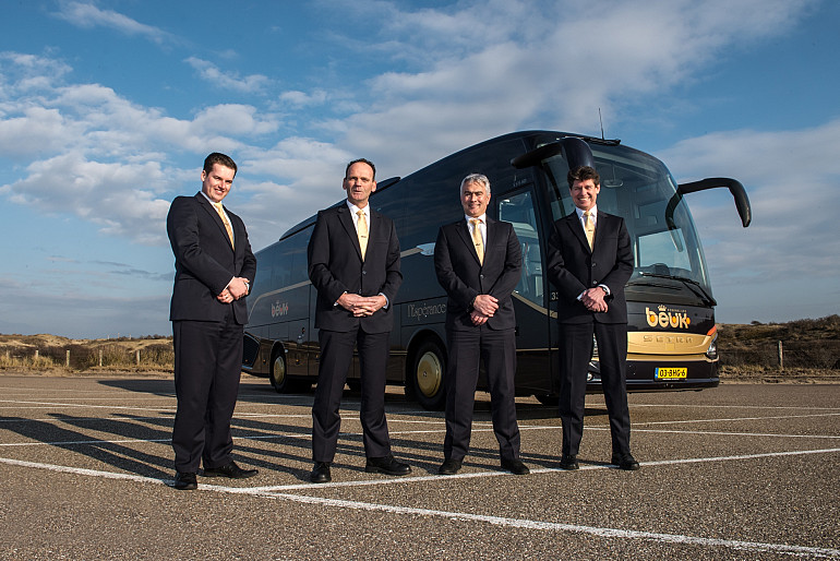 Koninklijke Beuk, Werken bij Beuk, Touringcarchauffeur